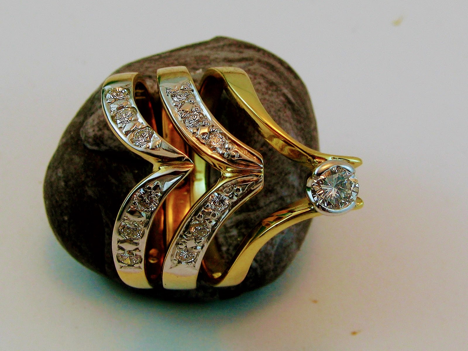 Stunning Diamond Engagement Ring
